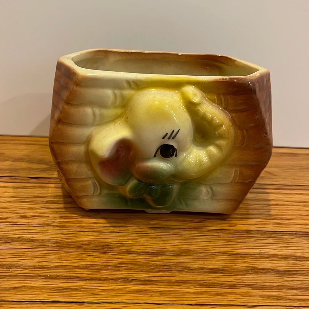 Vintage elephant planter